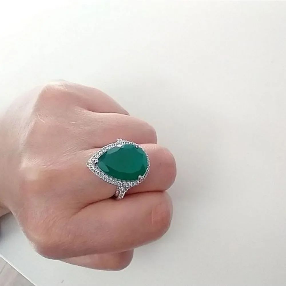 Onyx Ring - Picture 8 of 12